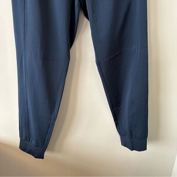 Tilley - Navy Trek Jogger (Size: Small) - Picture 9 of 11